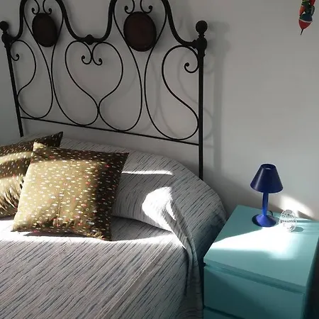 Apartment Sea Symphony. Unbeatable Location! Anacapri (Isola di Capri)